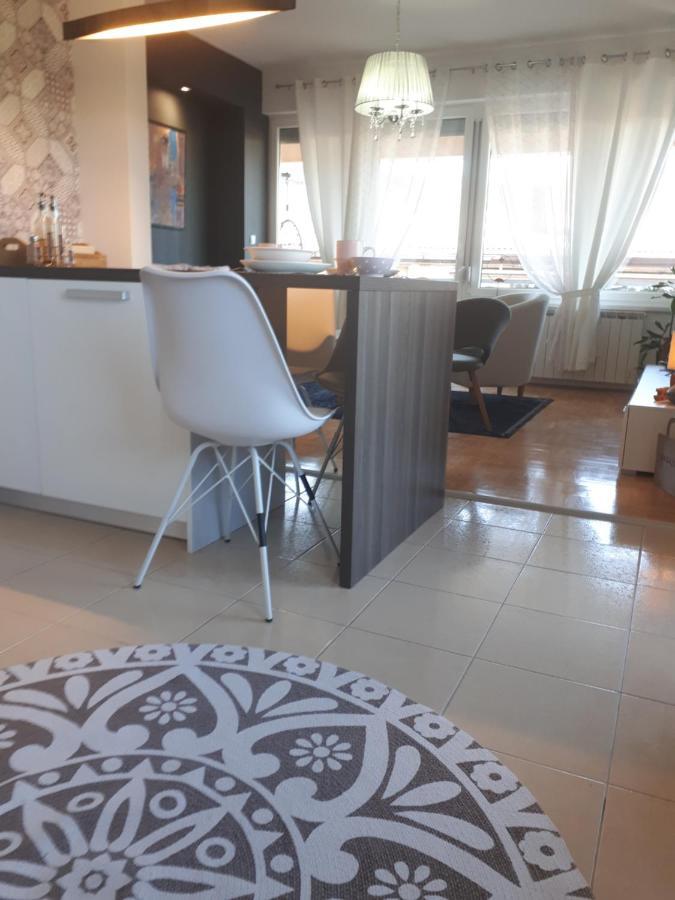 Apartman Diva Tuzla Exteriör bild