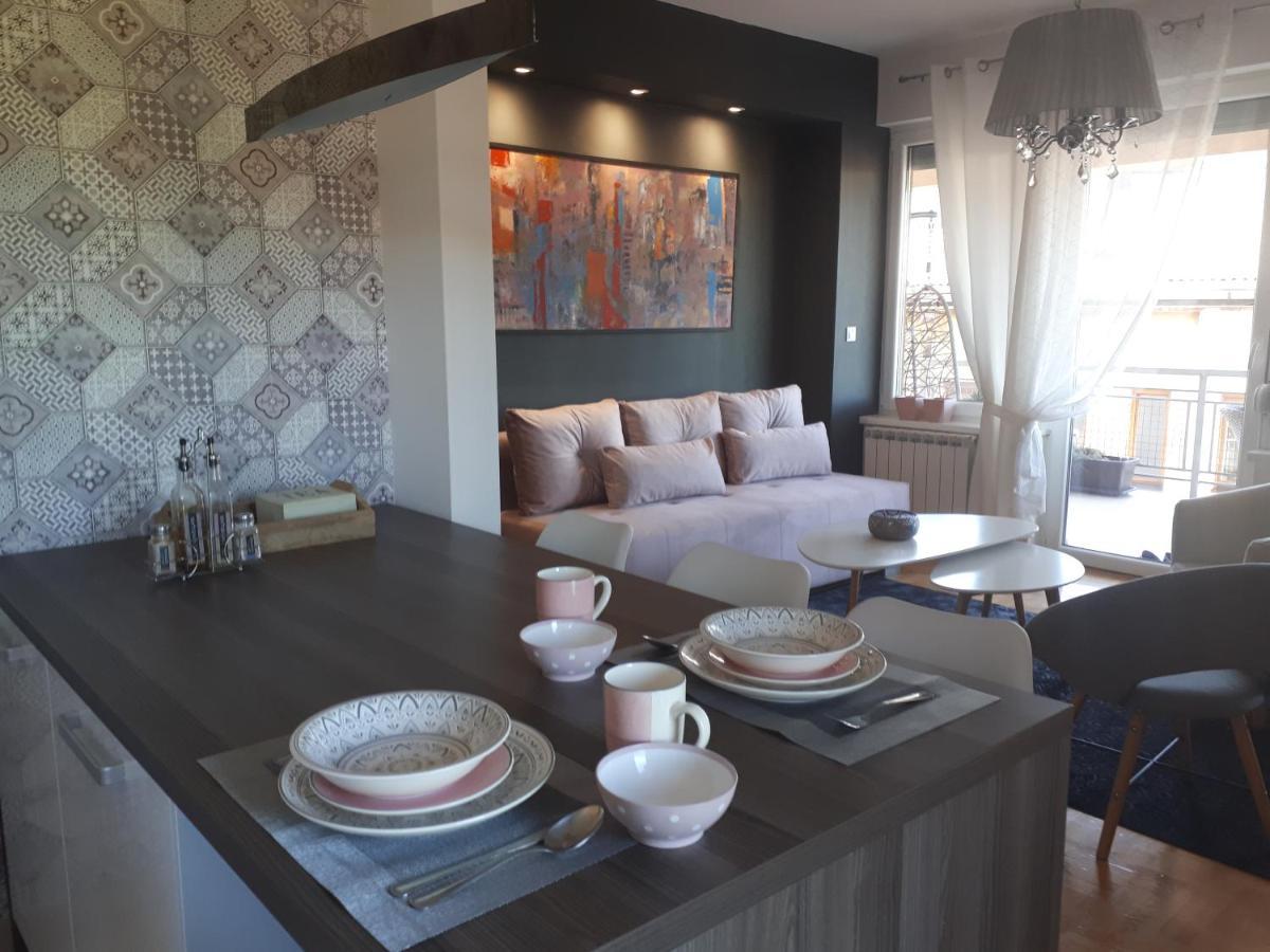 Apartman Diva Tuzla Exteriör bild