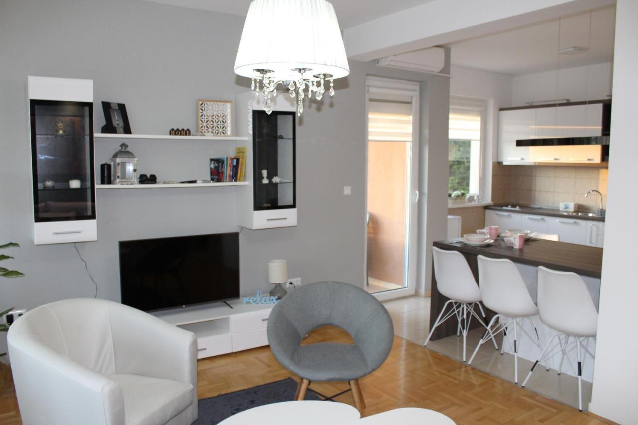 Apartman Diva Tuzla Exteriör bild